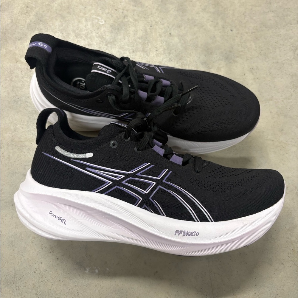 ASICS Nimbus - Picture 2 of 7